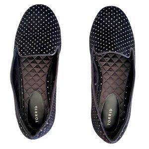 Torrid Black Suede Loafer W/ Silver Polka Dot Detail Size 11.5WW